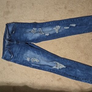 Stretchy skinny jeans